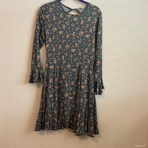 ⭐️Altar’d State Teal/Orange Floral Ruffle Sleeve Dress